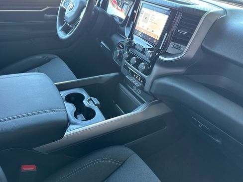 New 2026 RAM 1500 Big Horn AWD/4WD image 14