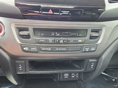 Used 2019 Honda Ridgeline RTL-T image 18
