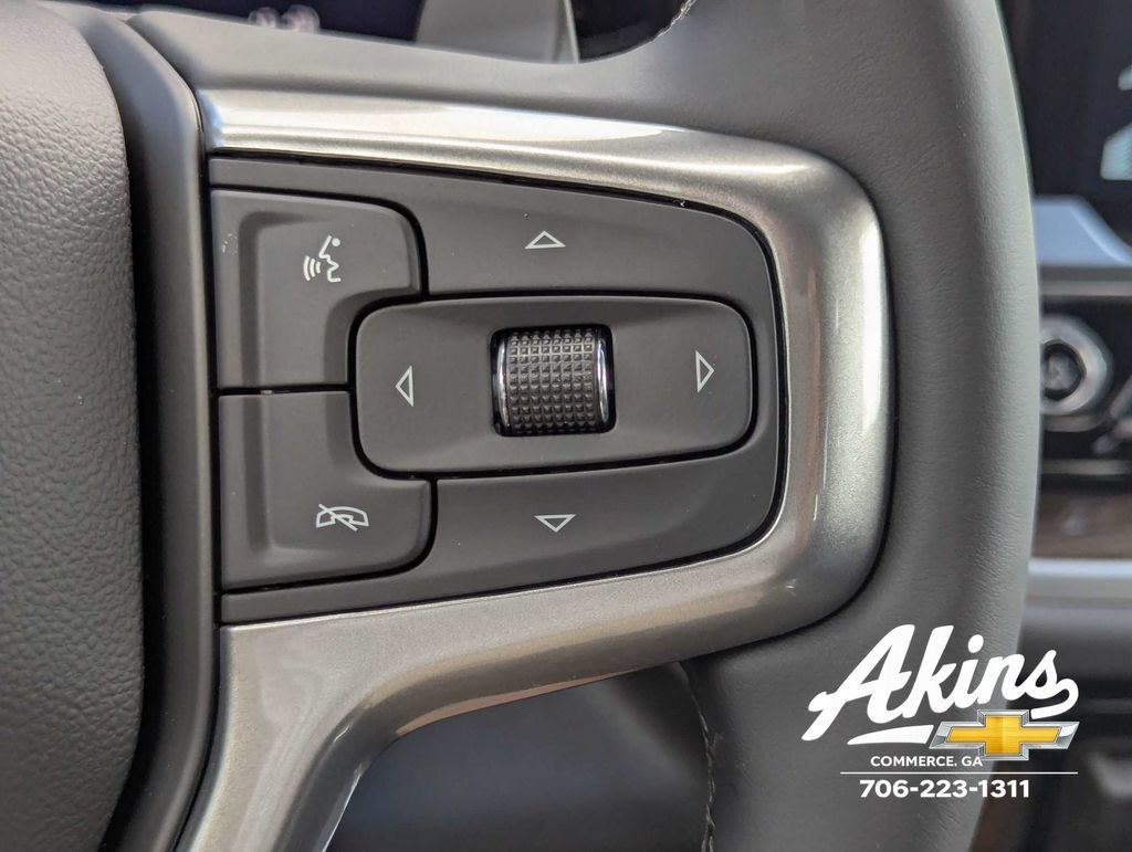New 2026 Chevrolet Silverado 1500 RST w/ Dark Appearance Package AWD/4WD image 24