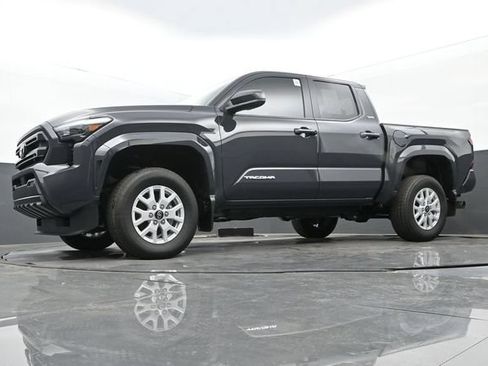 Used 2026 Toyota Tacoma SR5 RWD image 26