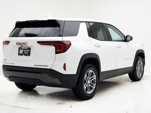 Used 2025 GMC Terrain Elevation image 9