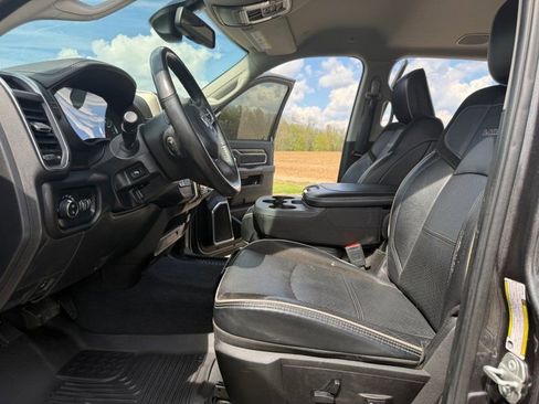 Used 2024 RAM 2500 Laramie AWD/4WD image 14