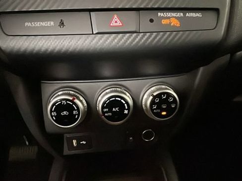 Used 2025 Mitsubishi Outlander Sport ES AWD/4WD image 23