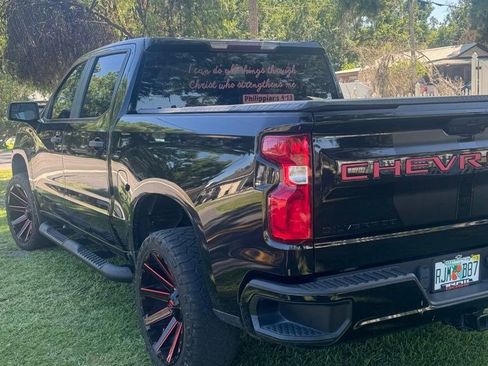 Used 2022 Chevrolet Silverado 1500 Custom w/ Rally Edition RWD image 2