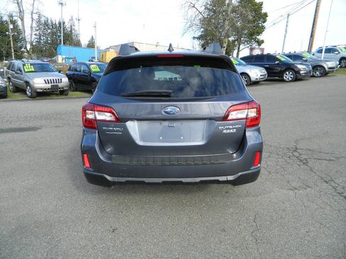 Used 2017 Subaru Outback 2.5i Premium w/ Popular Package #2 image 7