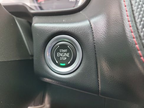 Used 2021 Chevrolet Tahoe RST w/ Luxury Package image 16