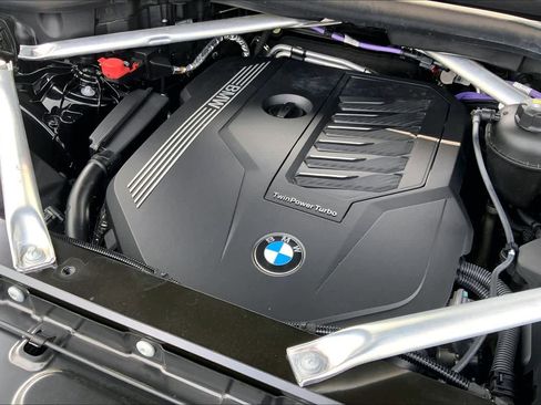 Used 2021 BMW X5 sDrive40i w/ Executive Package RWD image 32