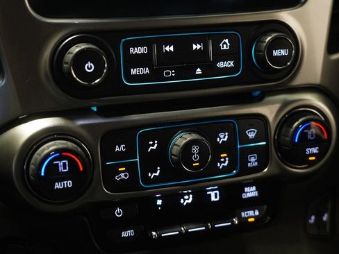 Used 2018 Chevrolet Tahoe LT image 24