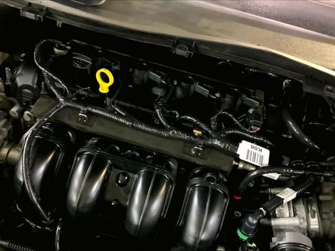 Used 2017 Ford Escape S image 32