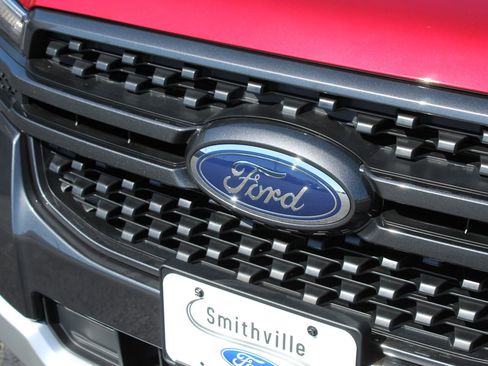 New 2025 Ford Ranger XLT w/ Equipment Group 301A High image 9