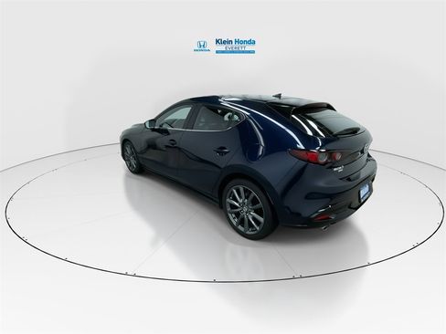 Used 2019 MAZDA MAZDA3 AWD Hatchback w/ Preferred Pkg image 8