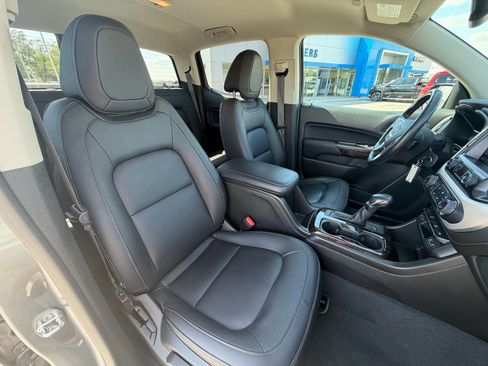 Certified 2022 GMC Canyon Elevation w/ Elevation Premium Package AWD/4WD image 11
