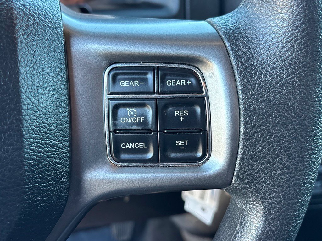 Certified 2024 RAM 1500 Warlock AWD/4WD image 16