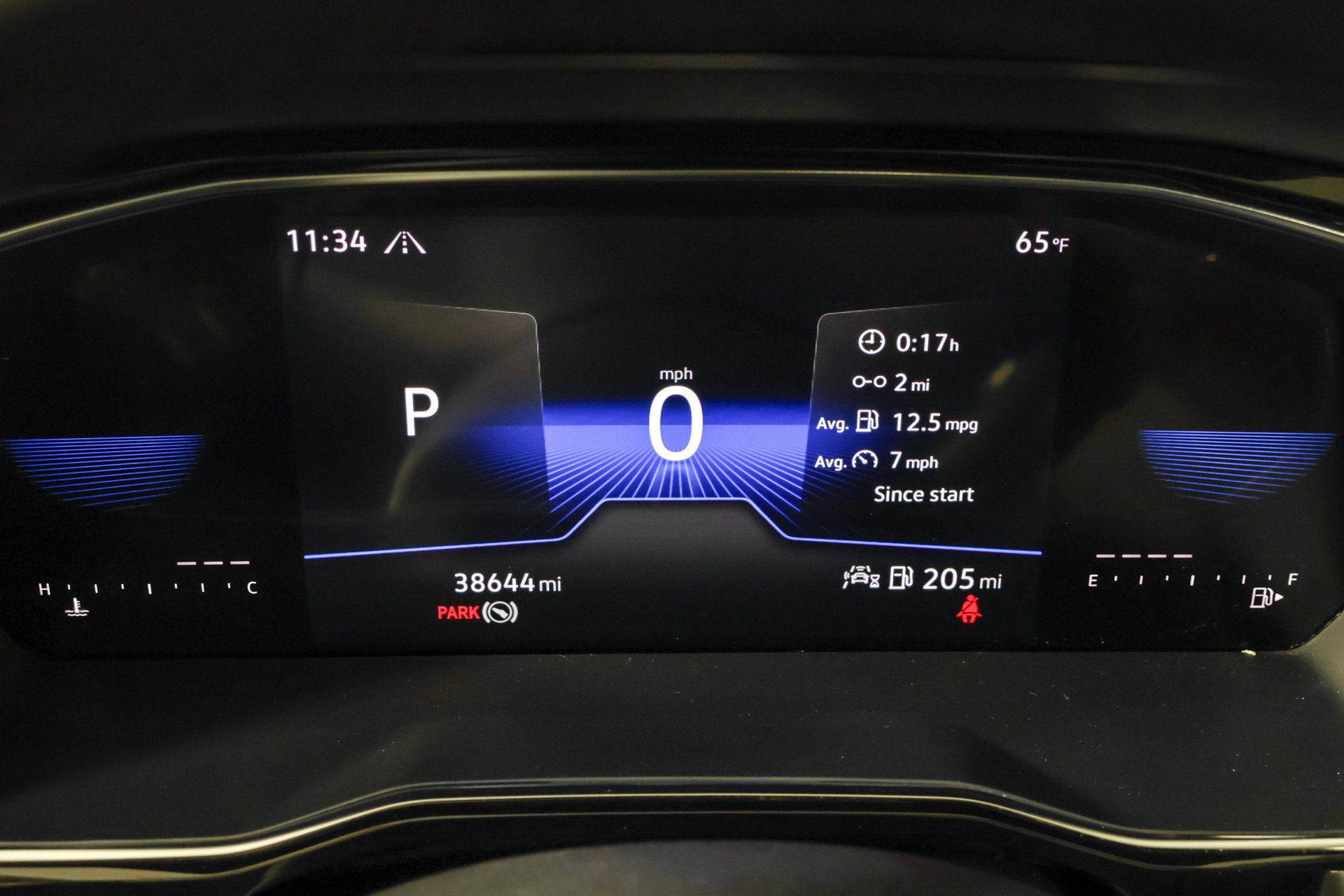 Used 2023 Volkswagen Jetta SE FWD image 28