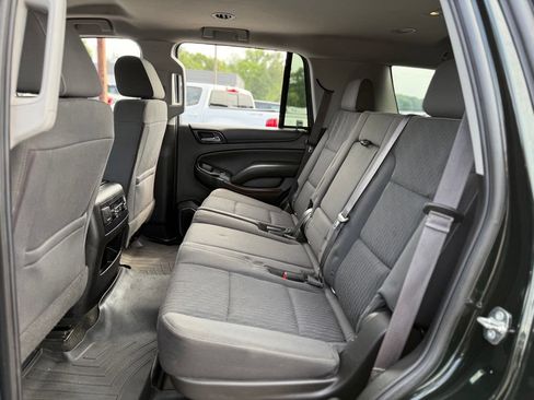 Used 2016 GMC Yukon SLE w/ HD Trailering Package AWD/4WD image 12