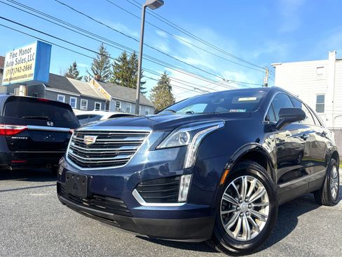 Used 2017 Cadillac XT5 Luxury w/ Driver Awareness Package AWD/4WD image 1