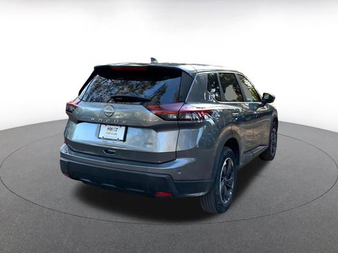 Used 2025 Nissan Rogue SV image 7