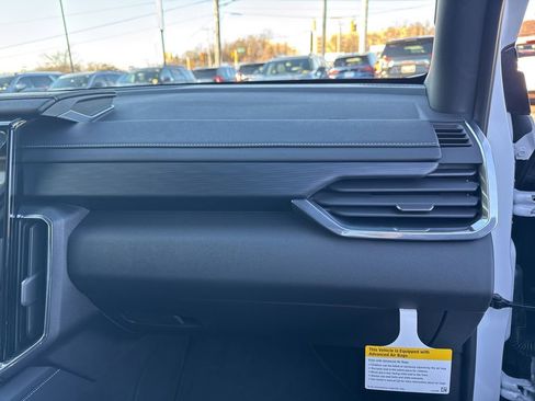 New 2026 GMC Acadia Elevation w/ Black Edition FWD image 23