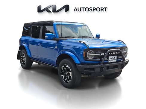 Used 2021 Ford Bronco Outer Banks AWD/4WD image 3