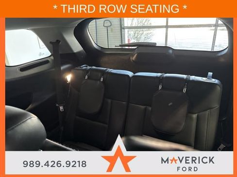 Used 2022 Ford Explorer XLT w/ Equipment Group 202A AWD/4WD image 30