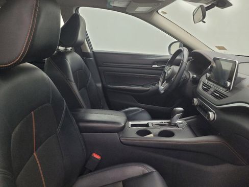 Used 2021 Nissan Altima 2.5 SR FWD image 21