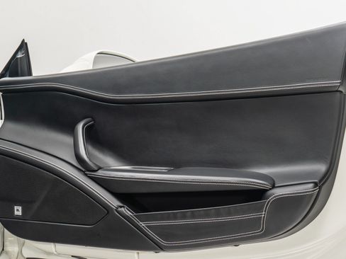 Used 2015 Ferrari 458 Spider RWD image 43