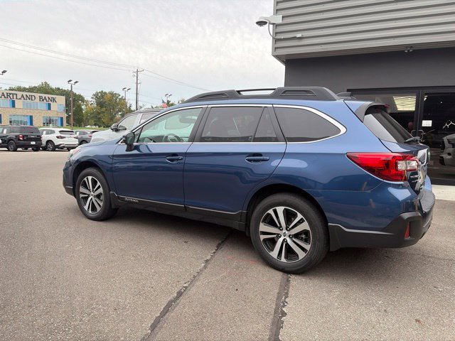Used 2019 Subaru Outback 2.5i Limited w/ Popular Package #2 AWD/4WD image 6