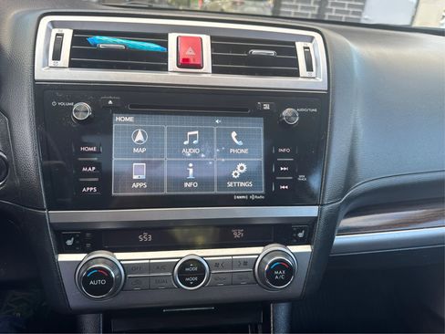 Used 2015 Subaru Legacy 2.5i Limited image 16