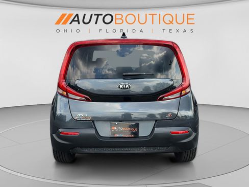 Used 2021 Kia Soul S FWD image 4