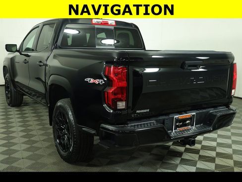 Used 2025 Chevrolet Colorado W/T w/ WT Custom Package image 4