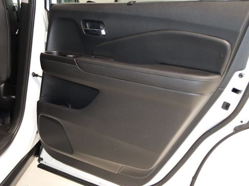 Used 2022 Honda Pilot Elite image 62