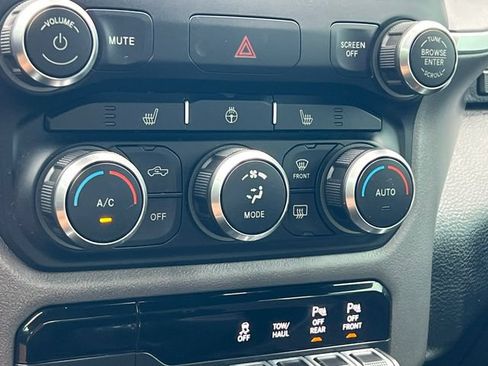 Used 2021 RAM 1500 Big Horn AWD/4WD image 29