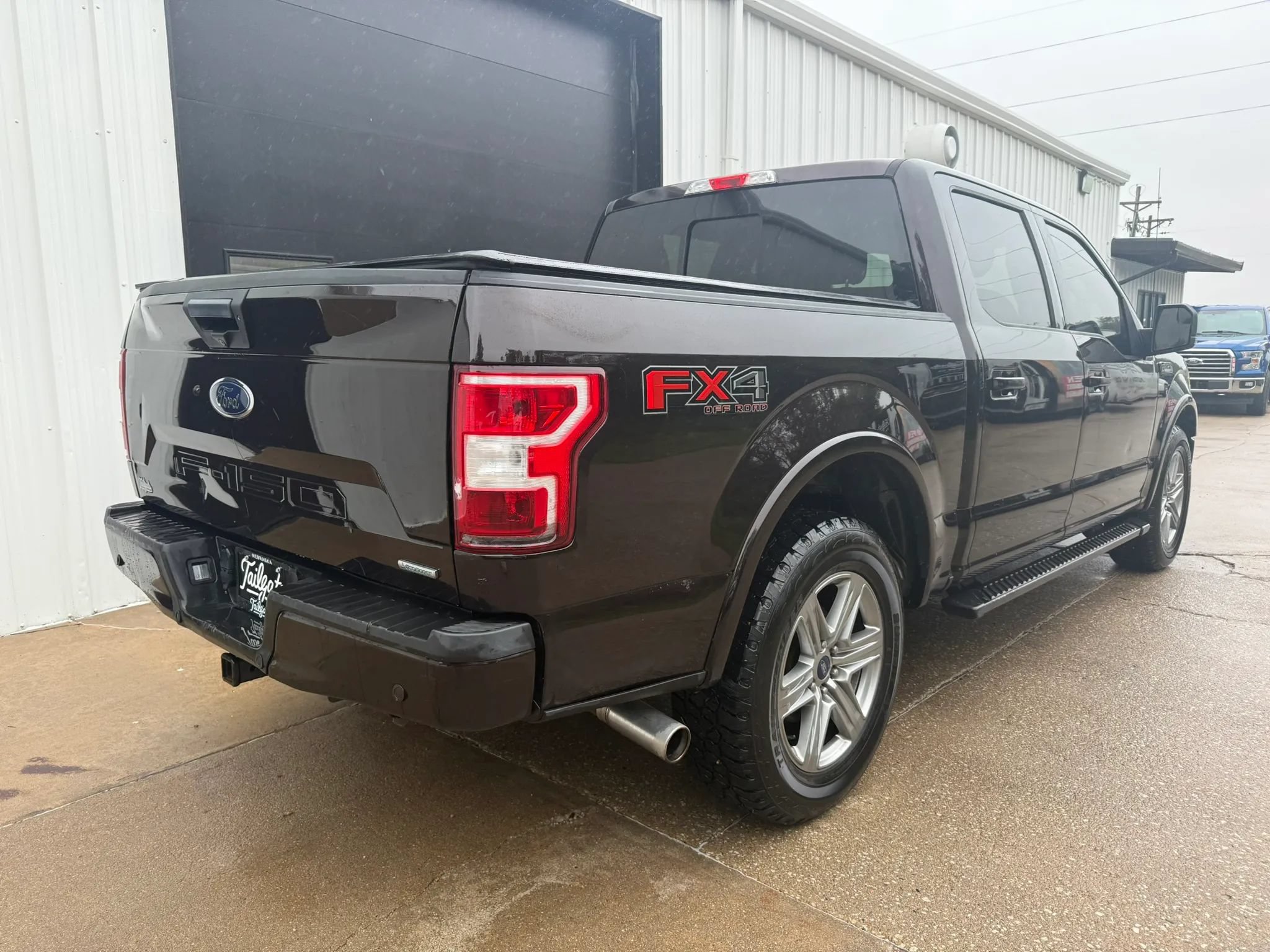 Used 2018 Ford F150 XLT w/ Equipment Group 302A Luxury AWD/4WD image 5