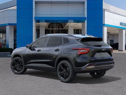 New 2026 Chevrolet Trax ACTIV image 3