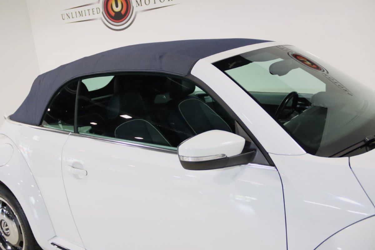 Used 2016 Volkswagen Beetle 1.8T Denim FWD image 17