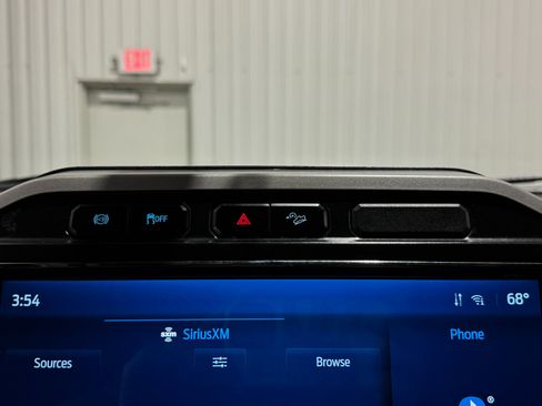 Used 2022 Ford F350 Lariat w/ Black Appearance Package image 38