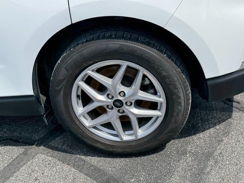 Used 2023 Ford Edge SEL AWD/4WD image 7