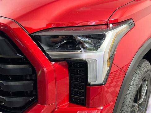 New 2026 Toyota Tundra Limited AWD/4WD image 8