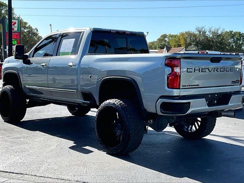 Certified 2024 Chevrolet Silverado 2500 High Country w/ High Country Premium Package image 3