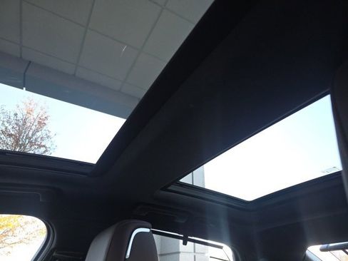 Used 2019 Cadillac CT6 V w/ Driver Assist Package image 31