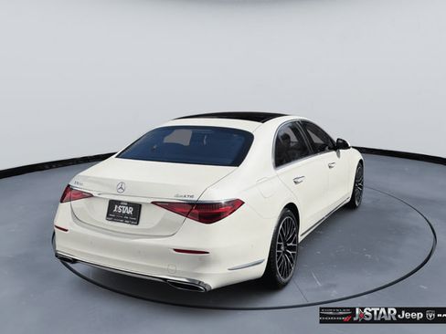 Used 2022 Mercedes-Benz S 500 4MATIC image 5