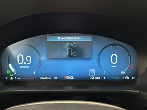 Used 2024 Ford Escape Platinum image 12