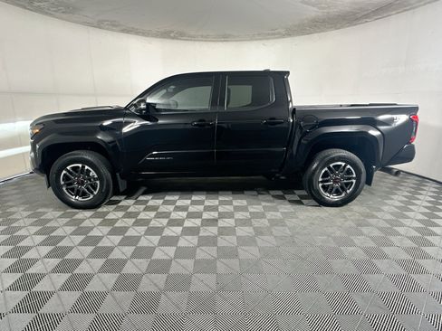 Used 2025 Toyota Tacoma TRD Sport w/ TRD Sport Premium Package RWD image 6