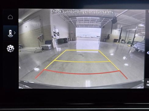 Certified 2024 Hyundai Elantra Blue image 26