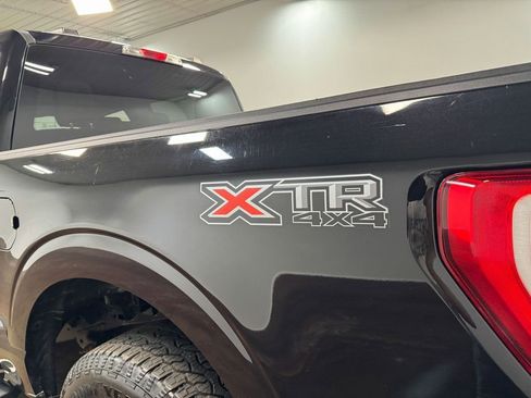 Used 2023 Ford F150 XLT w/ XTR Package image 55