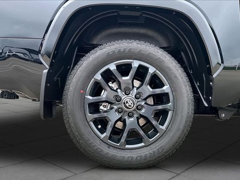 New 2026 Toyota Tundra Platinum AWD/4WD image 11