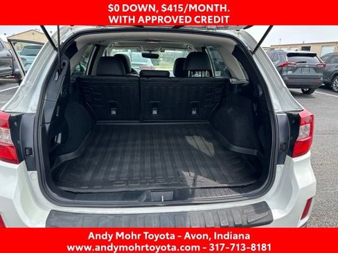 Used 2017 Subaru Outback 2.5i Limited AWD/4WD image 12