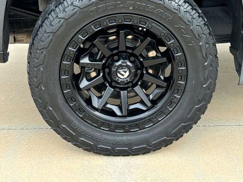 Used 2021 Chevrolet Silverado 1500 LT w/ All Star Edition Plus AWD/4WD image 10