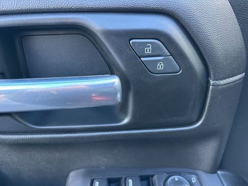 Used 2021 Chevrolet Silverado 1500 RST w/ Convenience Package II AWD/4WD image 23