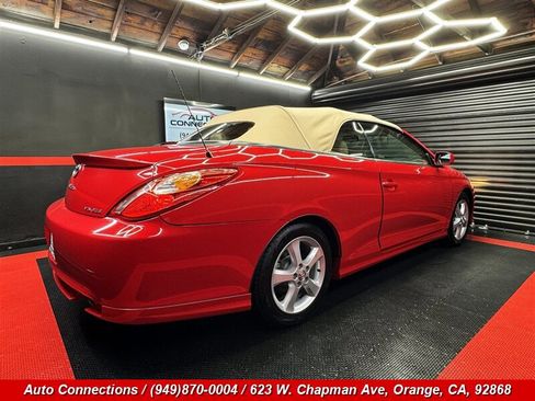 Used 2006 Toyota Solara SLE image 3